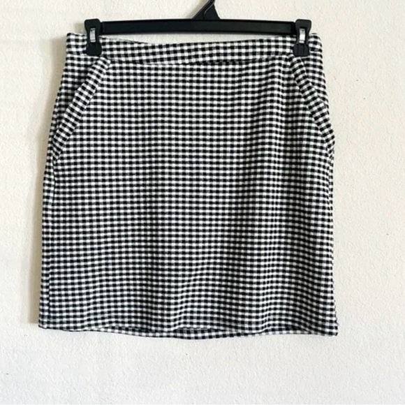 Skies Are Blue Dresses & Skirts - Skies Are Blue Plaid Mini Skirt –